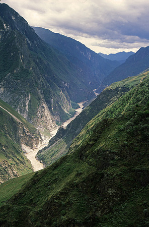Tiger Leaping Gorge, Yunnan Province, China