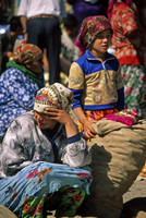 Vendors in Chorsu Bazaar, old town Tashkent, Uzbekistan