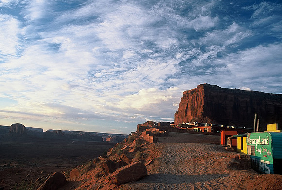 Monument Valley Navajo Tribal Park, Utah / Arizona border