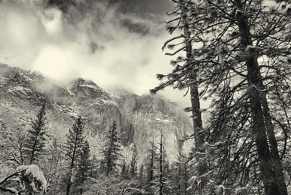 Yosemite Valley in winter, Yosemite National Park, California